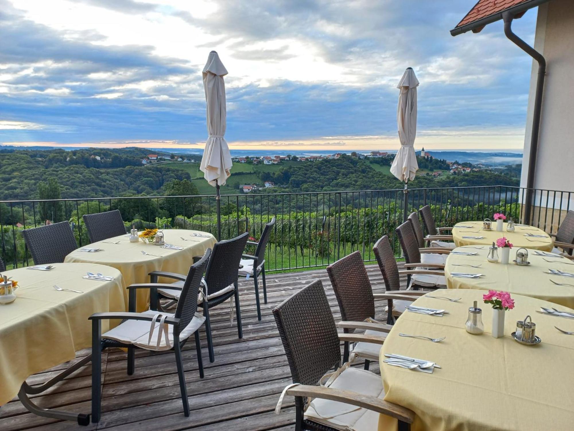 Winzerzimmer Scharl Sankt Anna am Aigen Dış mekan fotoğraf